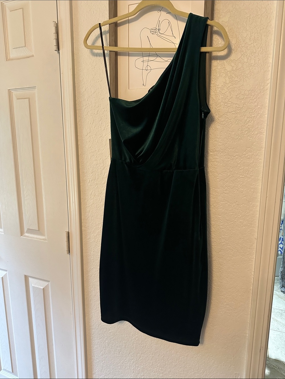 Lulu's One-Shoulder Dark Green Velvet Sheath Dress - Picture 3 of 6